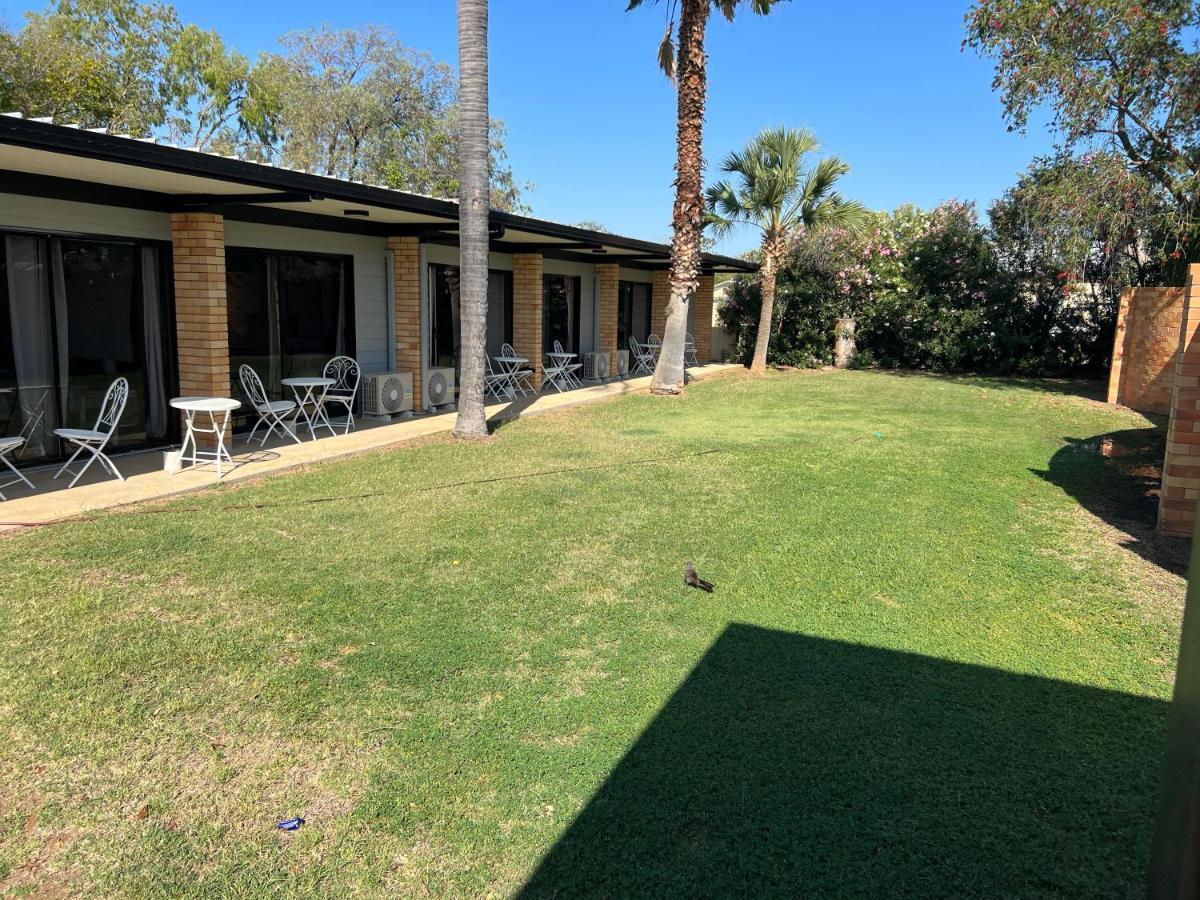 Jumbuck Motor Inn - Pool - Pet Friendly Section - King Beds Longreach Exterior foto